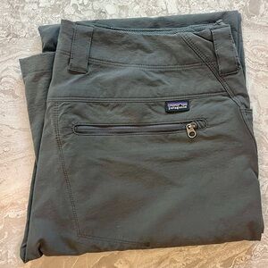 Patagonia Women's Hiking Pants in Dark Gray, size 2